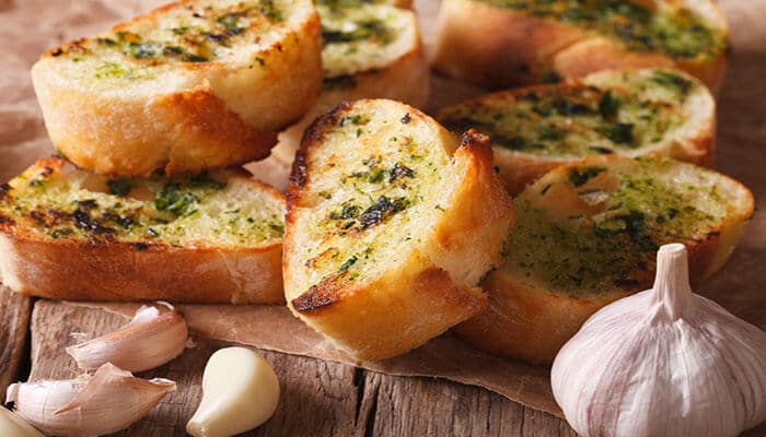 Garlic Bread image(700x400pix)